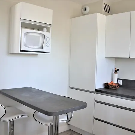 Maison 7 Personnes Avec Grand Jardin - Proche - Argantel Holiday home Ploemeur