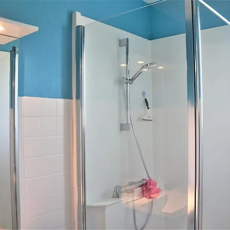 Holiday home Maison 7 Personnes Avec Grand Jardin - Proche - Argantel *