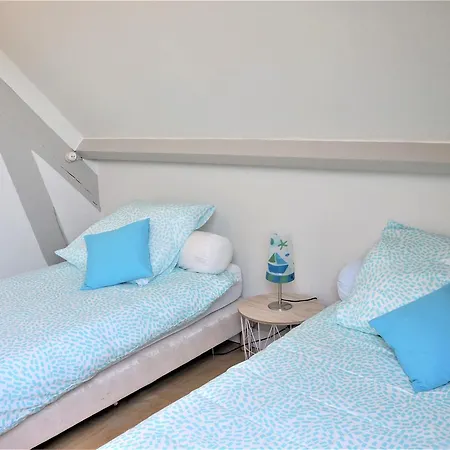 Maison 7 Personnes Avec Grand Jardin - Proche - Argantel